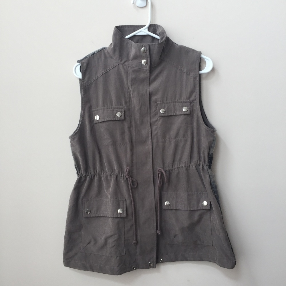 Entro Southern Print Faux Suede Vest Size M